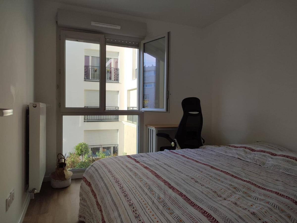 Chambre Privee Dans Un Nouvel Appartement Partage Pres De Paris Avec Parking Gratuit Chevilly-Larue Bagian luar foto