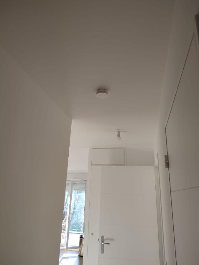 Chambre Privee Dans Un Nouvel Appartement Partage Pres De Paris Avec Parking Gratuit Chevilly-Larue Bagian luar foto